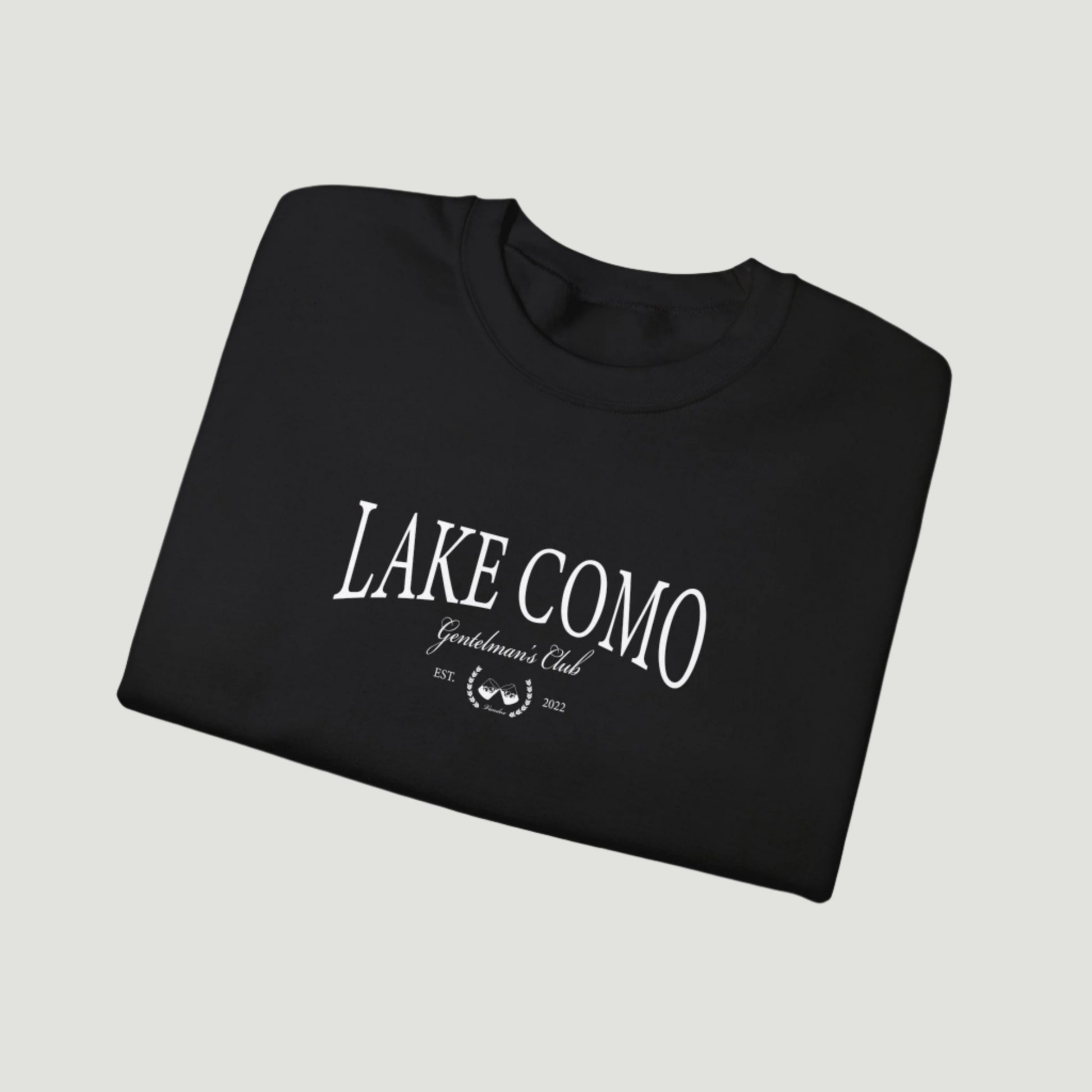 Deep Black Vandox Lake Como Crewneck featuring “Lake Como Gentlemen’s Club” text and crest, inspired by elite Italian leisure and timeless style. Starboy old money hoodie sweatshirt clothes vandox sacrevandox vandox clothes vandox clothing crewneck