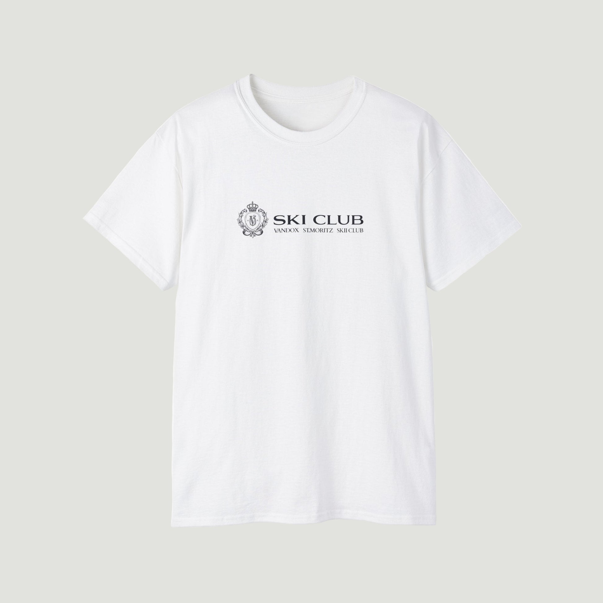 Front view of the eggshell white Alpine Ski Club T-Shirt by Vandox with crest and “Ski Club” text. Starboy old money shirt tshirt clothes vandox sacrevandox vandox clothes vandox clothing