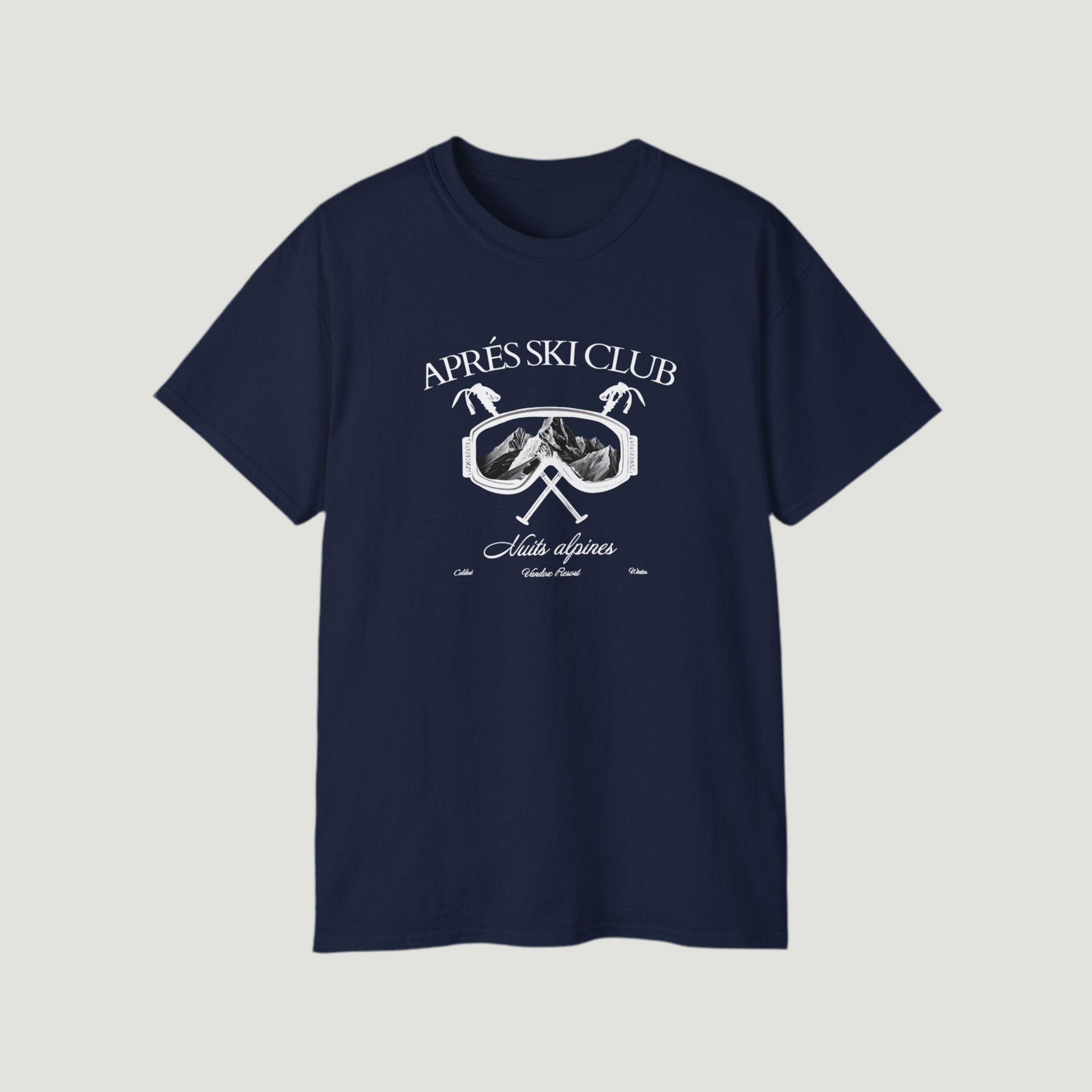 Front view of the deep dark blue navy Ski Society T-Shirt by Vandox with alpine ski goggle graphic and “Après Ski Club” text. Starboy old money shirt tshirt clothes vandox sacrevandox vandox clothes vandox clothing