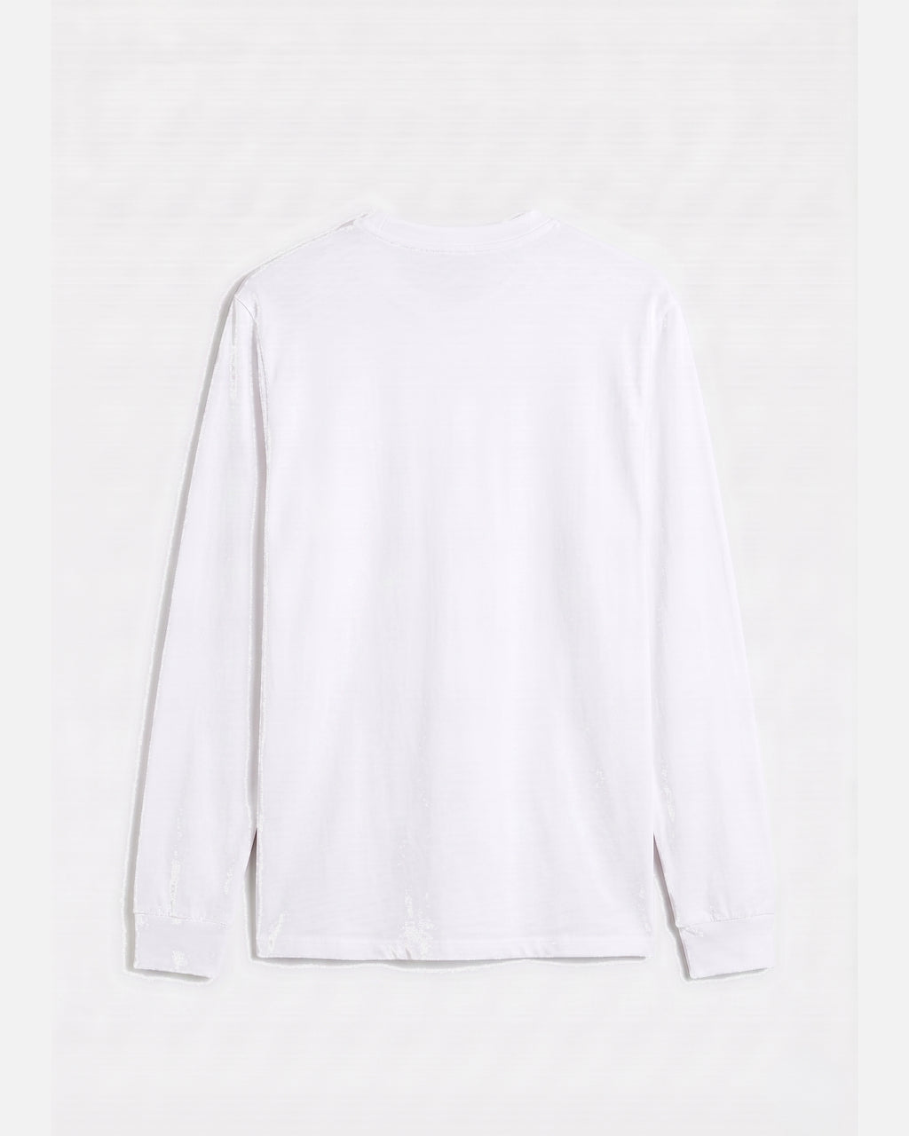 White Vandox Sun Dept long sleeve longsleeve t-shirt with clean back, basic back with no design. Starboy old money hoodie sweatshirt t-shirt long sleeve longsleeve clothes vandox sacrevandox vandox clothes vandox clothing